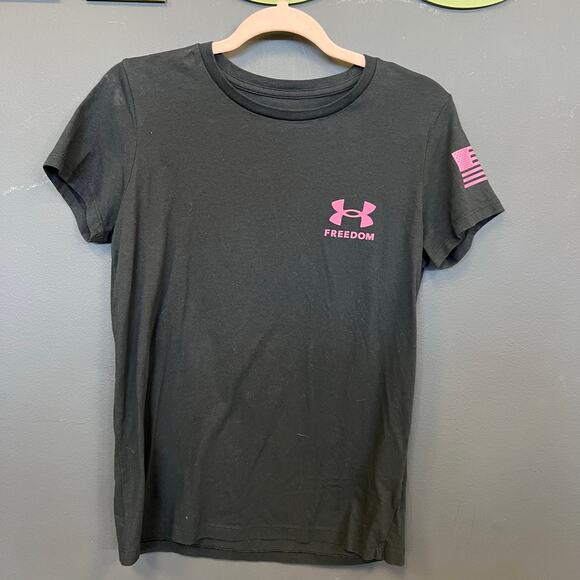 Under Armour Black + Pink Freedom Loose Fit Graphic Tee Medium - Picture 2 of 3